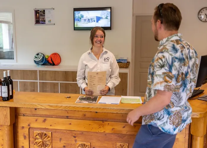 Rcn Val De 假日公园