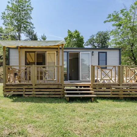 Holiday park Rcn Val De Cantobre